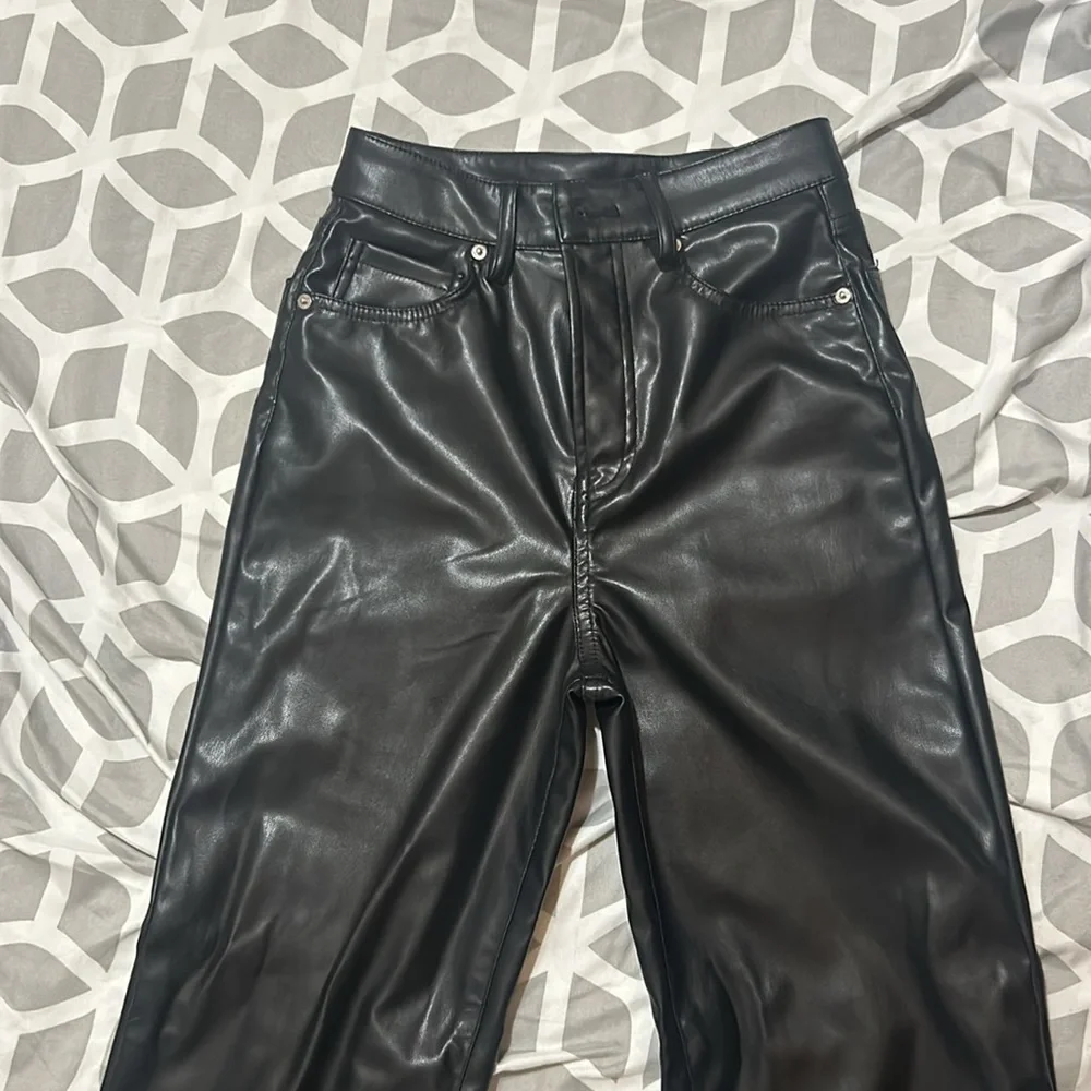 High Rise Leather Pants - Picture 2 of 7
